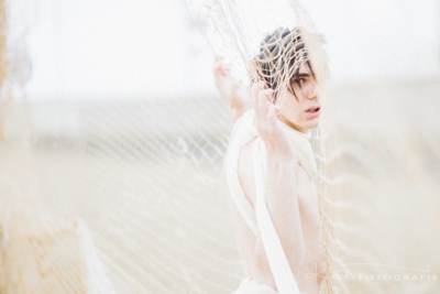 Caught in the net / Fine Art  Fotografie von Fotografin K.Art Fotografie | STRKNG