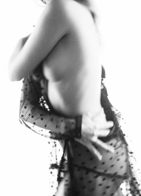 Blur / Nude  Fotografie von Fotograf Martin Wieland ★10 | STRKNG