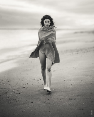 Jessica, a tribute to Jock Sturges / Portrait  photography by Photographer Pascal Chapuis ★67 | STRKNG