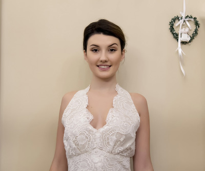 Patrycja in her beautiful wedding costume / Wedding  photography by Photographer Norbert Lienig | STRKNG