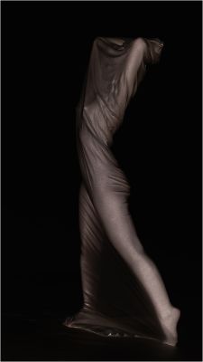 Ghost / Performance  photography by Photographer Berlinportrait ★1 | STRKNG