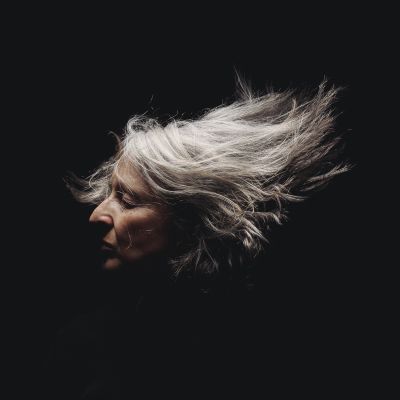 The storms of life pass by / Portrait  photography by Photographer Maria Frodl ★41 | STRKNG