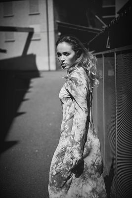 Call me Hector / Schwarz-weiss  Fotografie von Fotograf Daniel Good ★2 | STRKNG