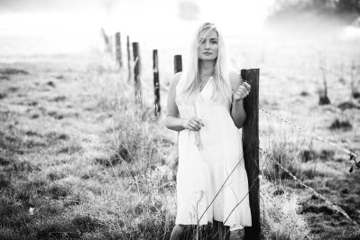 Tanja / Black and White  photography by Photographer Iso_fotografie ★11 | STRKNG