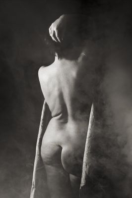 Nude  photography by Photographer Eli Cooper | STRKNG