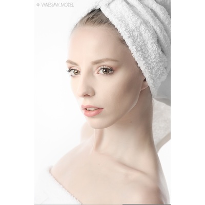 Beauty / Portrait  photography by Model Vanessa W ★8 | STRKNG