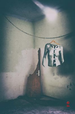 Broken doors / Photomanipulation  photography by Photographer Wolfgang Watzl ★4 | STRKNG