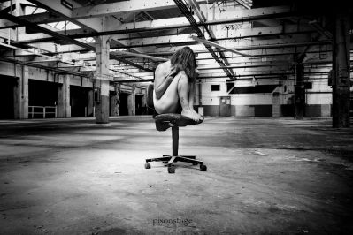 The office chair / Nude  photography by Photographer pixonstage | STRKNG