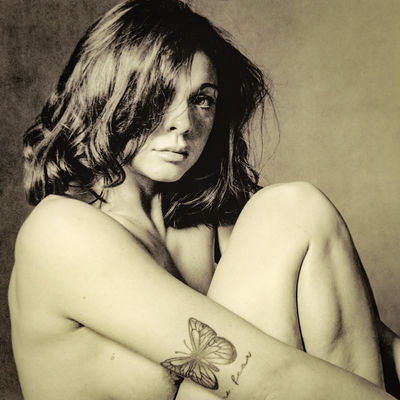 Stella / Schwarz-weiss  Fotografie von Fotograf Carsten Domnick ★2 | STRKNG