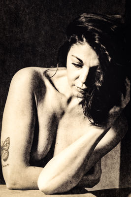 Stella / Nude  Fotografie von Fotograf Carsten Domnick ★2 | STRKNG