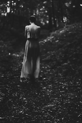 Out of the World / Schwarz-weiss  Fotografie von Fotografin Marina Agliullina ★2 | STRKNG