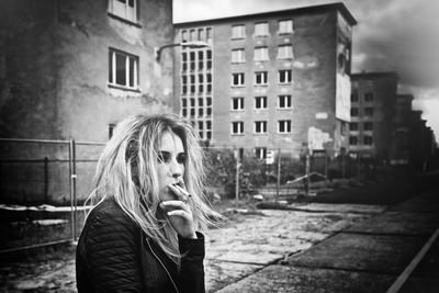 Street in Prora / Menschen  Fotografie von Fotograf Frank Becker | STRKNG