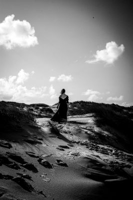 Der Himmel kann warten / Schwarz-weiss  Fotografie von Fotograf RobinDisselkamp ★5 | STRKNG