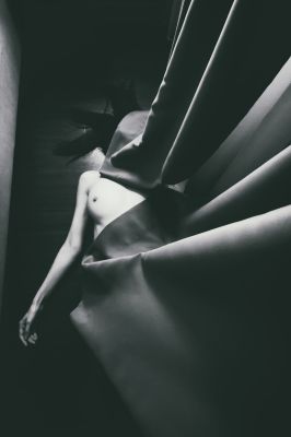 Another geomerty / Schwarz-weiss  Fotografie von Fotograf Reahnima ★9 | STRKNG