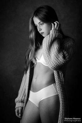 Gilet Rose / Mode / Beauty  Fotografie von Fotograf Stephane MAXENCE ★3 | STRKNG