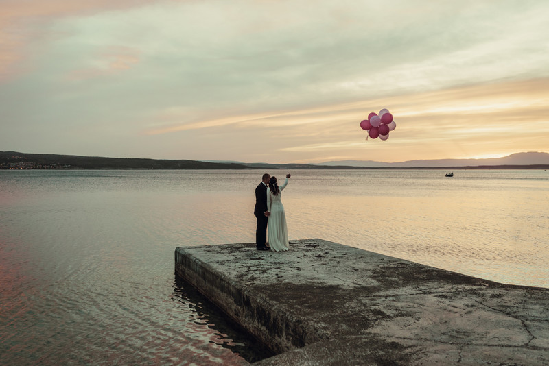 Love Baloons - &copy; Andrea Grzicic | Hochzeit