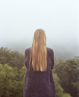 View. / Portrait  photography by Photographer Piotr Trojanowski | STRKNG