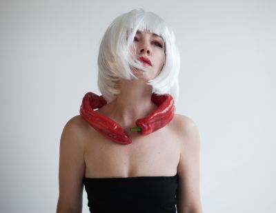 Selfportrait with Red Marconi / Portrait  Fotografie von Fotografin Varvara Kandaurova ★2 | STRKNG