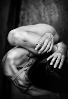 Jin / Portrait  photography by Photographer Varvara Kandaurova ★2 | STRKNG