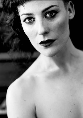 Attrice / Portrait  Fotografie von Fotograf carlo Magenis ★3 | STRKNG