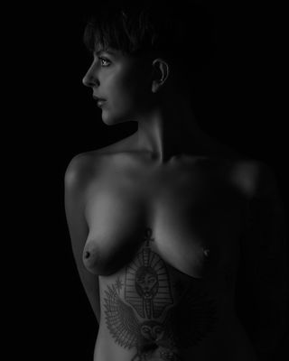 Sophia2 / Nude  photography by Photographer Acqua&amp;Sapone ★14 | STRKNG