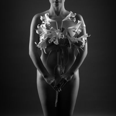 Flower / Nude  Fotografie von Fotograf SP2 Portrait ★3 | STRKNG