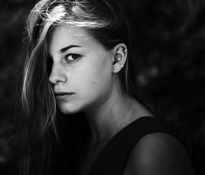 Portrait  photography by Photographer SP2 Portrait ★3 | STRKNG