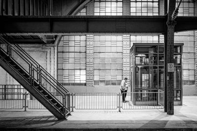 abwärts - down / Documentary  photography by Photographer foto-labyrinth | STRKNG