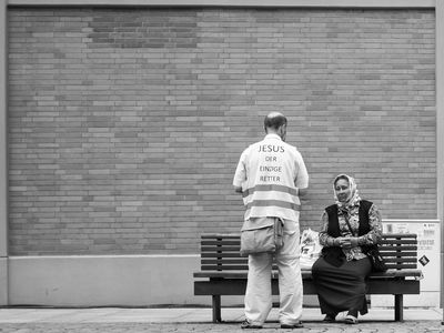 the savior ? / Dokumentation  Fotografie von Fotograf foto-labyrinth | STRKNG