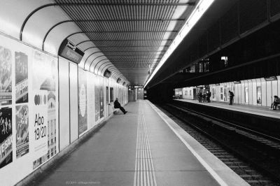 Vienna / Street  photography by Photographer Holger Schimanke | STRKNG