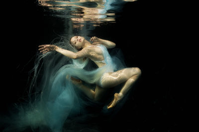 dance #15 / Conceptual  photography by Photographer Udo Strickrodt ★4 | STRKNG