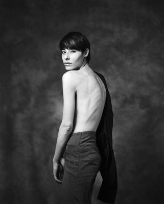 Karmosin / Portrait  Fotografie von Model Manchesbythesea ★2 | STRKNG