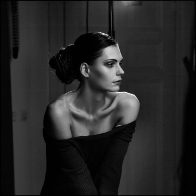 Janine / Portrait  photography by Photographer Oliver Staack ★3 | STRKNG