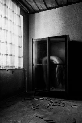 Mikki, 2020 / Fine Art  photography by Photographer Daniel Anhut Fotografie ★18 | STRKNG