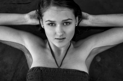 Anna / Portrait  Fotografie von Fotograf Max Schmidt | STRKNG