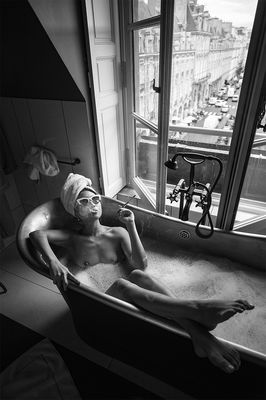 Dimanche à Paris / Fine Art  Fotografie von Model Minh-Ly ★24 | STRKNG