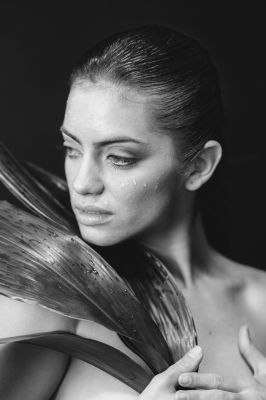 Aylen - Fine Art Portrait / Fine Art  Fotografie von Fotograf Charlie Navarro ★7 | STRKNG