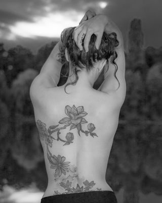 Flowers / Portrait  photography by Photographer Moritz Padberg | STRKNG