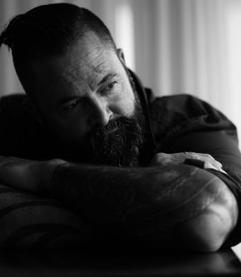 Lars / Portrait  Fotografie von Fotograf photography roland urech | STRKNG