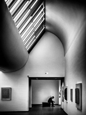 ludwig / Street  photography by Photographer Christian Fuhrmann ★10 | STRKNG