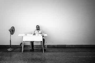 office day / Street  photography by Photographer Christian Fuhrmann ★10 | STRKNG