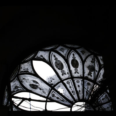 broken glass, Cuba / Black and White  photography by Photographer Alessandro | STRKNG