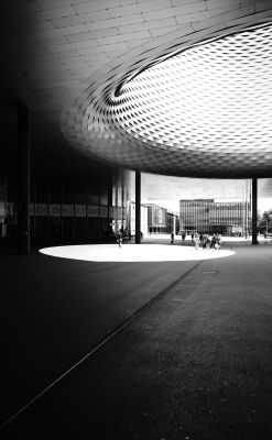 Messe Basel / Schwarz-weiss  Fotografie von Fotograf Sven Unold | STRKNG