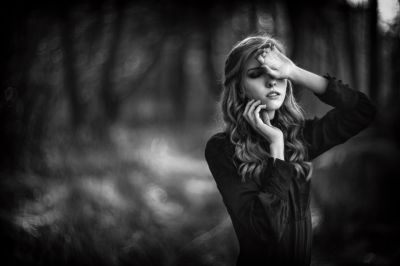 A*L*I*C*E / Black and White  photography by Photographer Piet.Sommer ★13 | STRKNG