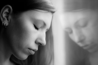 Silent Moment / Portrait  Fotografie von Fotograf Lutz Zipser - 27eins ★1 | STRKNG