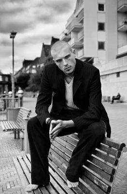 Julian / Portrait  photography by Photographer Birgit Sievers ★4 | STRKNG