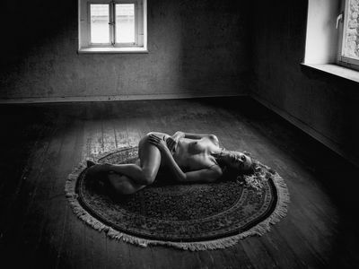 empty room / Nude  Fotografie von Fotograf DirkBee ★27 | STRKNG