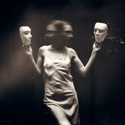 Don‘t know where to go / Konzeptionell  Fotografie von Fotograf DirkBee ★30 | STRKNG