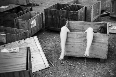 Boxes / Schwarz-weiss  Fotografie von Fotografin Fotografie Müllerinart ★1 | STRKNG