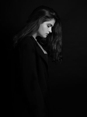 Vlada-1 / Portrait  Fotografie von Fotograf Markus Steinhoff | STRKNG